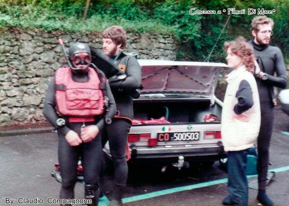 Professionista della subacquea  ,carriera nella subacquea- I primi GAV -18-05-1985 Foto d'epoca